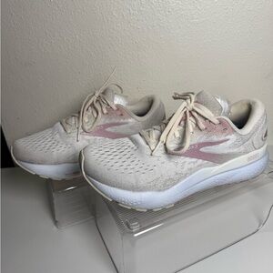 Brooks Women's Athletic Shoes in Pink and White